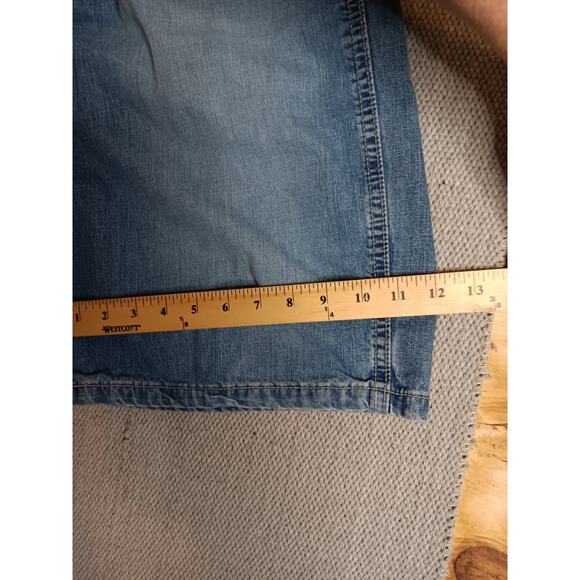 Old Navy Brand Vintage Painters Jean Shorts 33 Blue Fade Y2K Baggy Street Skate - Picture 14 of 15